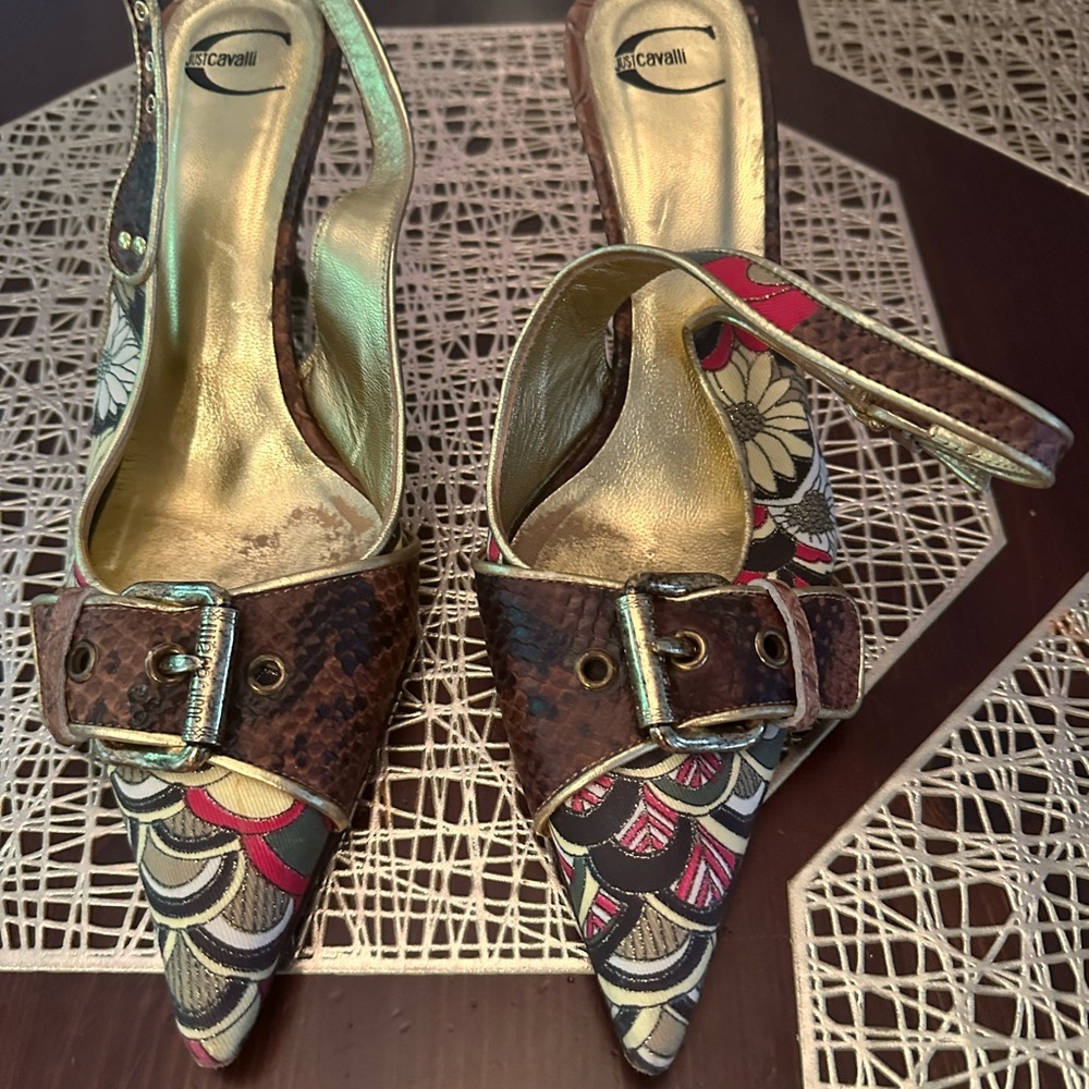 Retro Heels